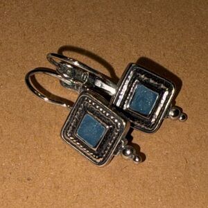 LR Lady Remington Elegant Silver and Blue Square Earrings